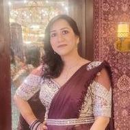 Nidhi G. Makeup trainer in Delhi