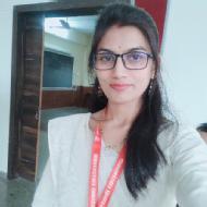 Manisha K. Class 12 Tuition trainer in Nashik