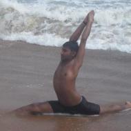 Dev Prajapati Yoga trainer in Delhi
