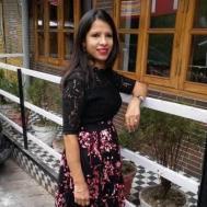Pashmeen K. Class 9 Tuition trainer in Chandigarh