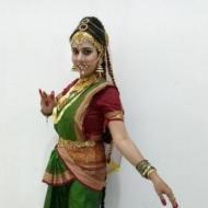 Khyati Dance trainer in Ahmedabad