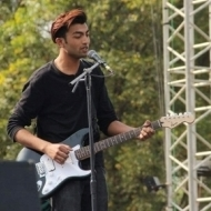 Navin G. Guitar trainer in Delhi