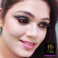 Pooja Bali Makeovers Makeup trainer in Chandigarh