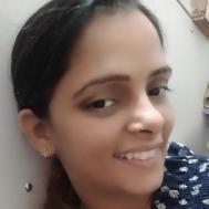 Rekha Makeup trainer in Delhi