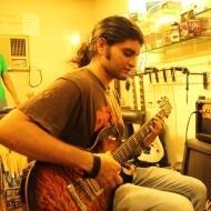 Afroz Inamdar Guitar trainer in Mumbai