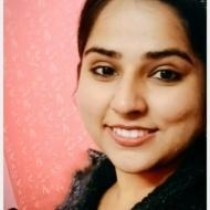 Aastha M. Drawing trainer in Noida