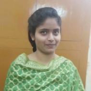 Nidhi Class 8 Tuition trainer in Delhi