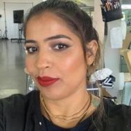 Saloni S. Makeup trainer in Pune